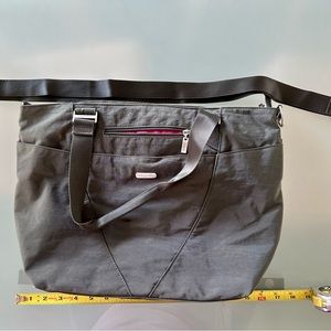 Baggallini Avenue Tote